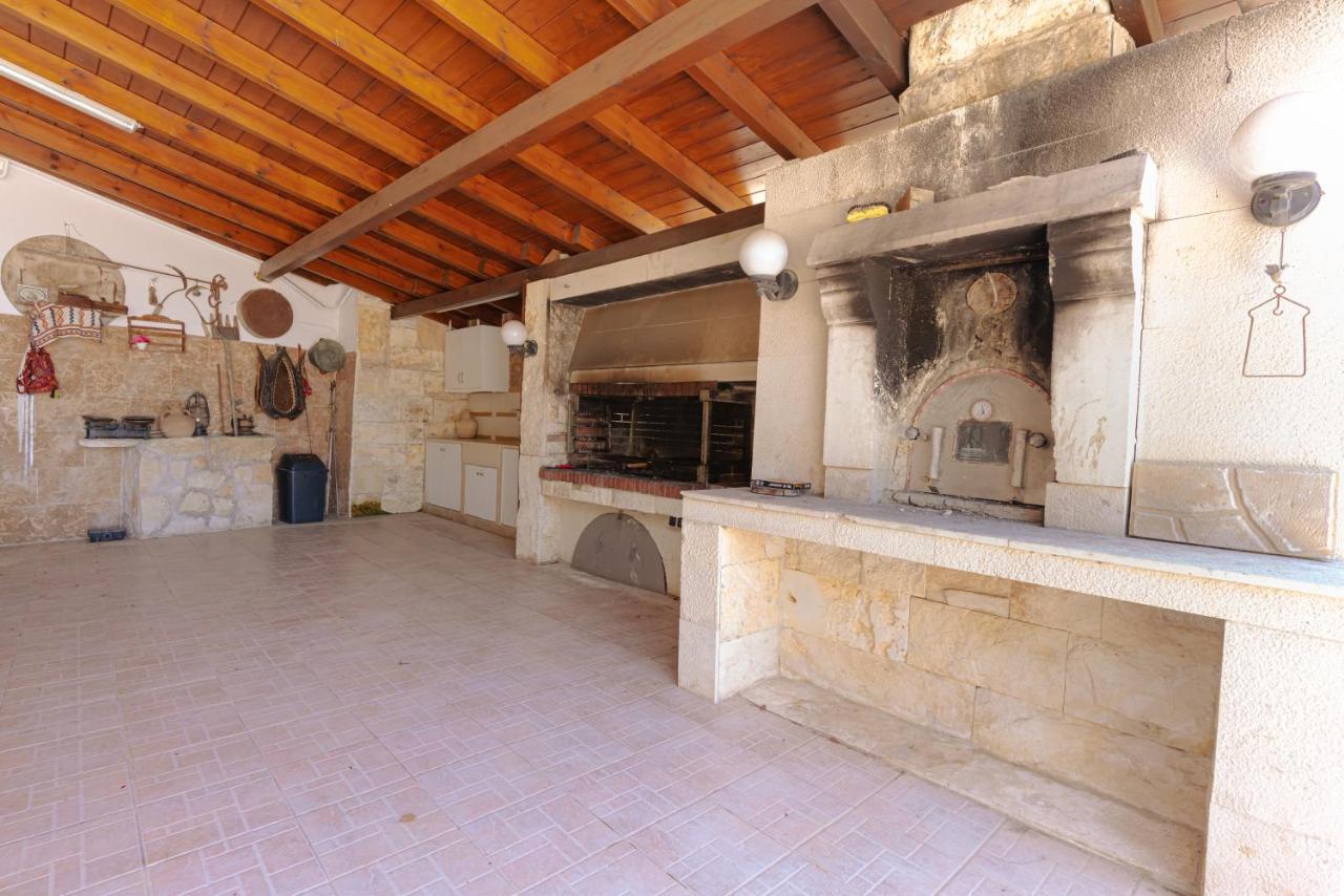 Blue Sky Villa In Crete Epano Vathia Екстериор снимка