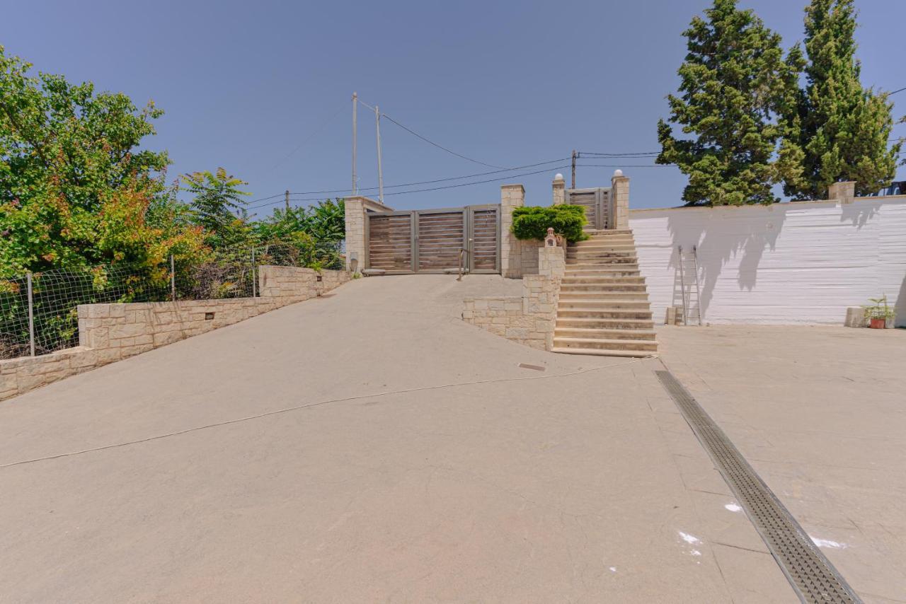 Blue Sky Villa In Crete Epano Vathia Екстериор снимка